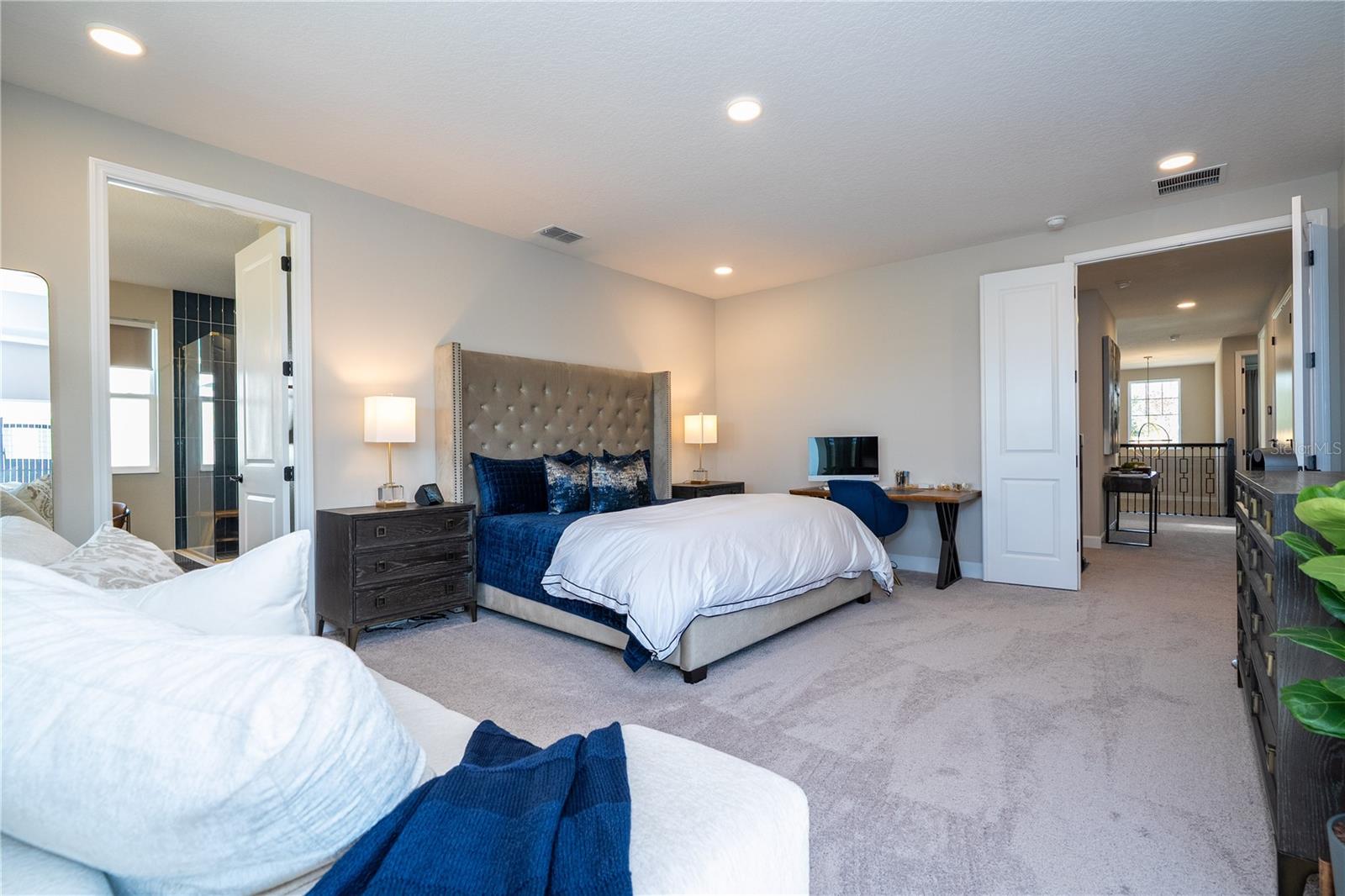 Image 54 of 93 For 702 Pointe Emerson Boulevard