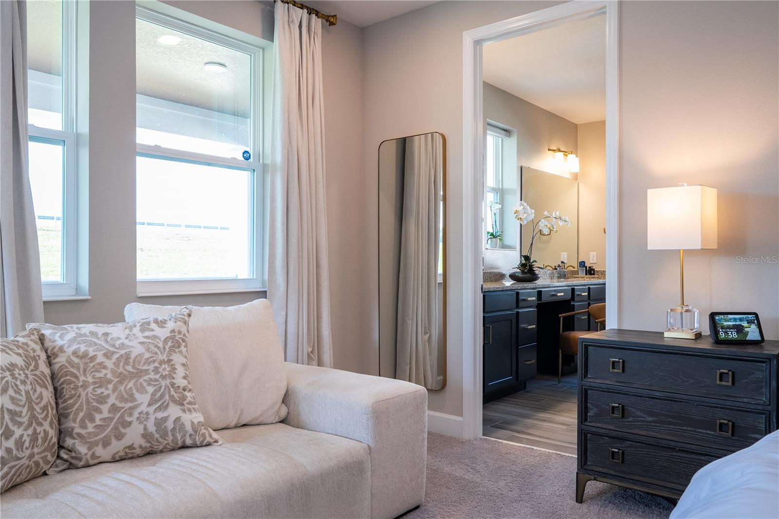 Image 57 of 93 For 702 Pointe Emerson Boulevard