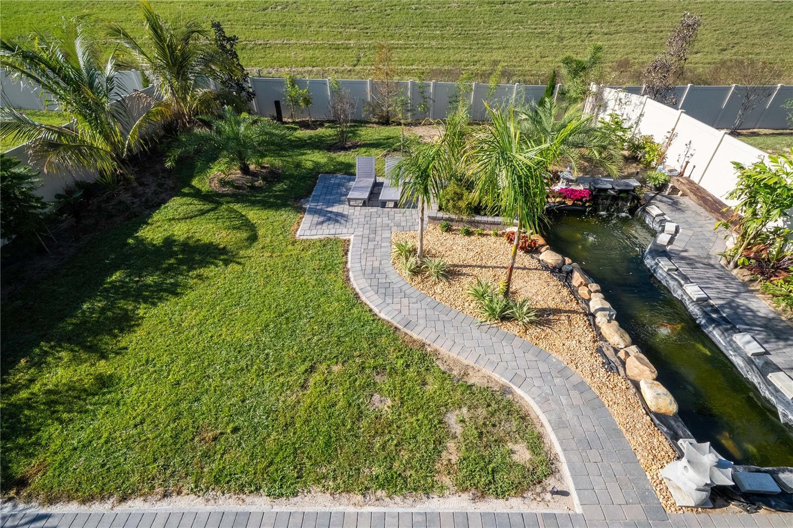 Image 69 of 93 For 702 Pointe Emerson Boulevard