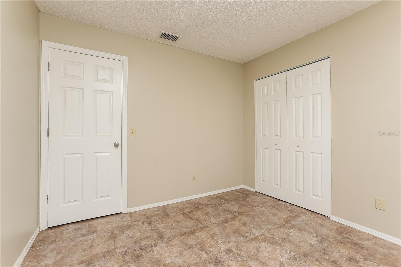 Image 11 of 16 For 441 Sparkman Avenue