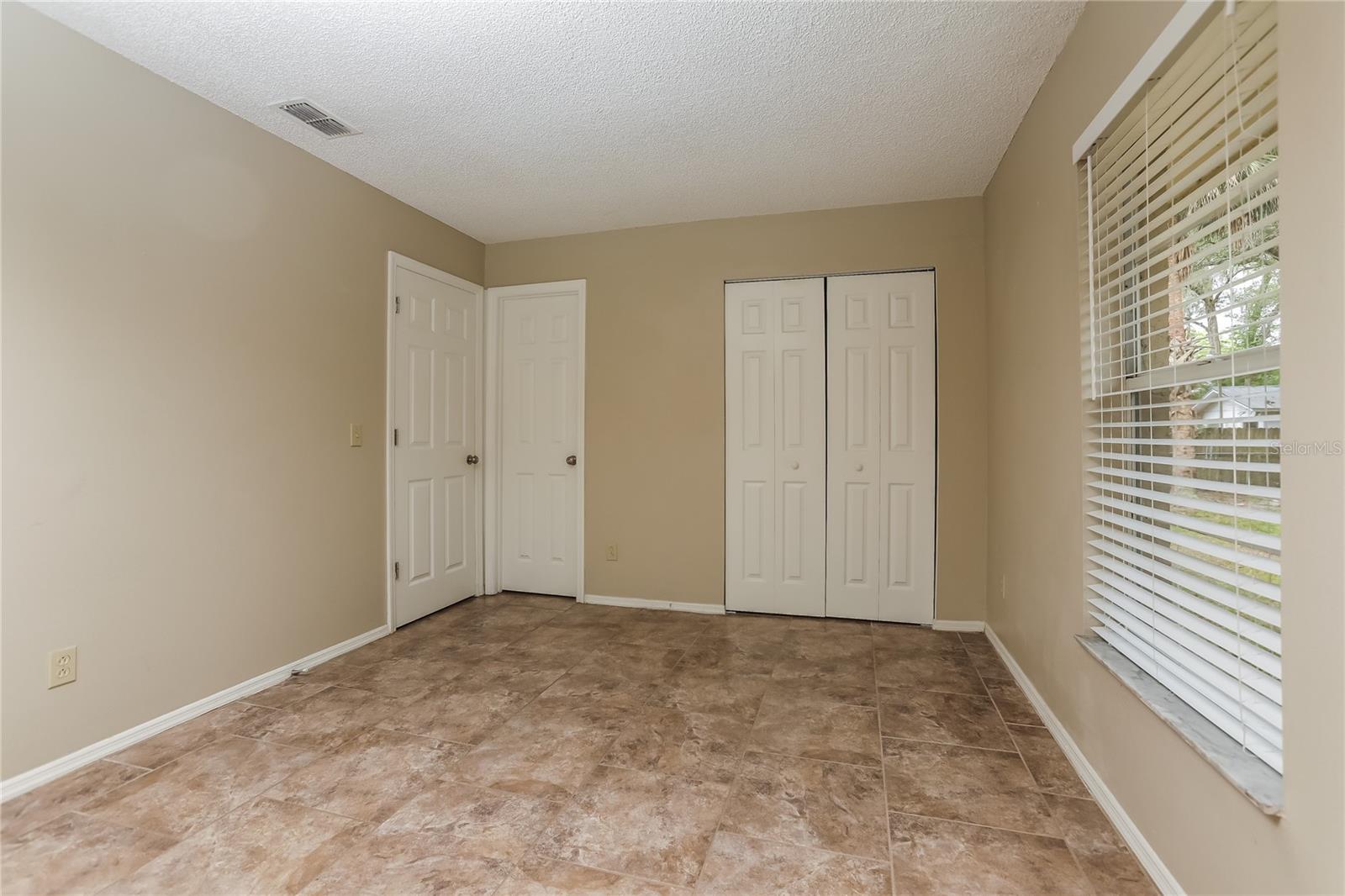 Image 7 of 16 For 441 Sparkman Avenue