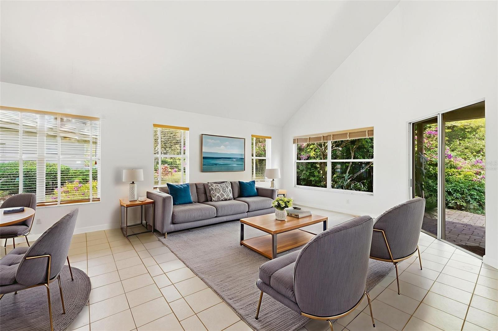 Image 14 of 40 For 7291 Hawksnest Boulevard