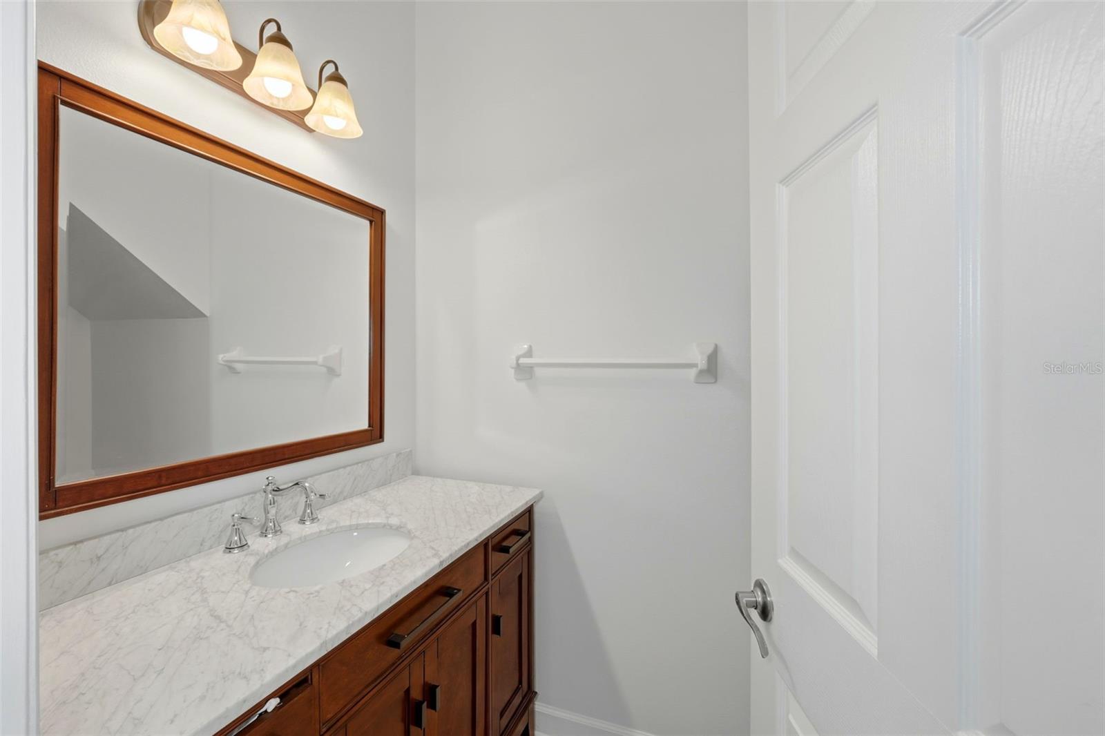 Image 18 of 40 For 7291 Hawksnest Boulevard