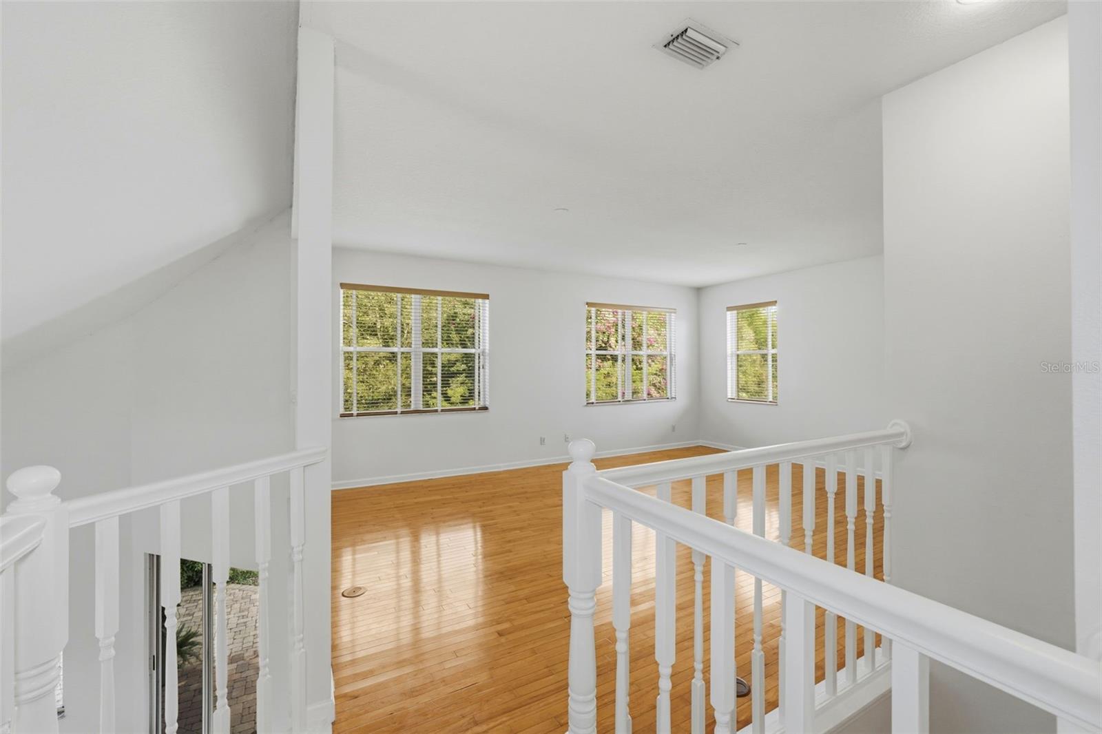 Image 26 of 40 For 7291 Hawksnest Boulevard