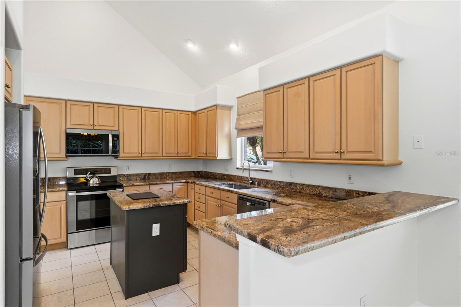 Image 8 of 40 For 7291 Hawksnest Boulevard