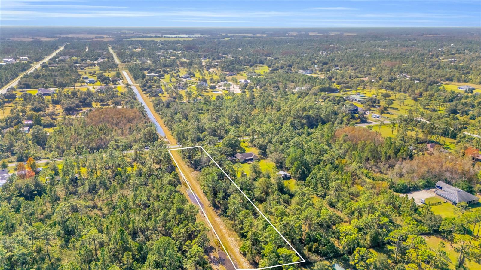 Image 21 of 40 For Quinlan Street