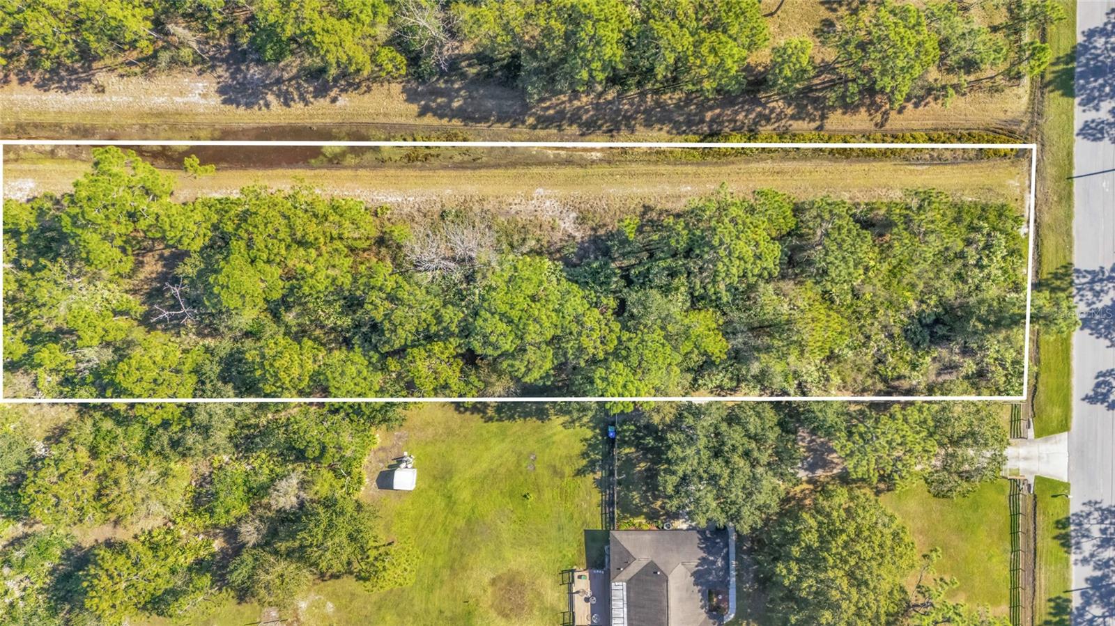 Image 35 of 40 For Quinlan Street