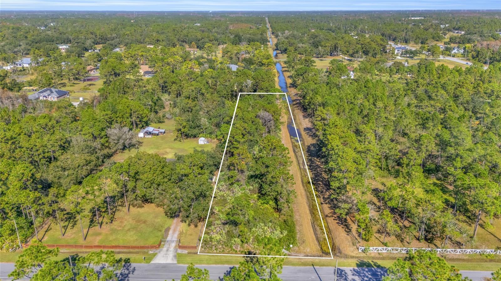 Image 5 of 40 For Quinlan Street