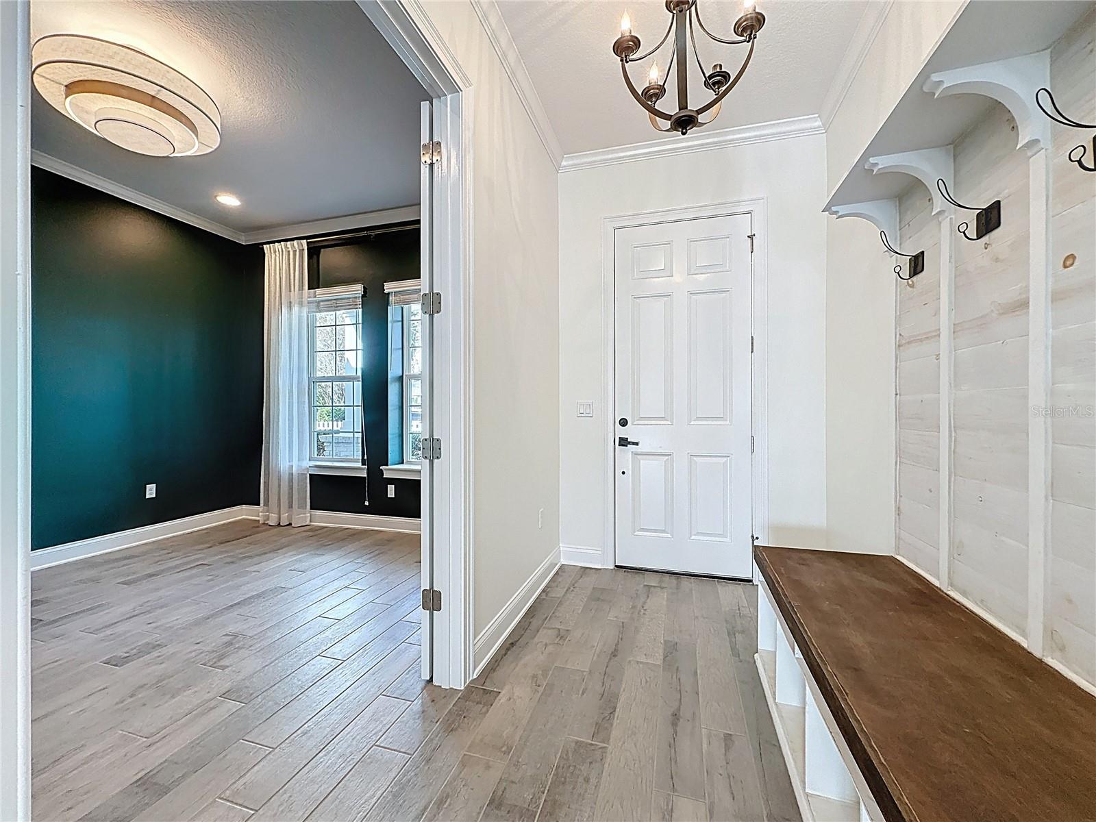 Image 17 of 85 For 144 Clark Street