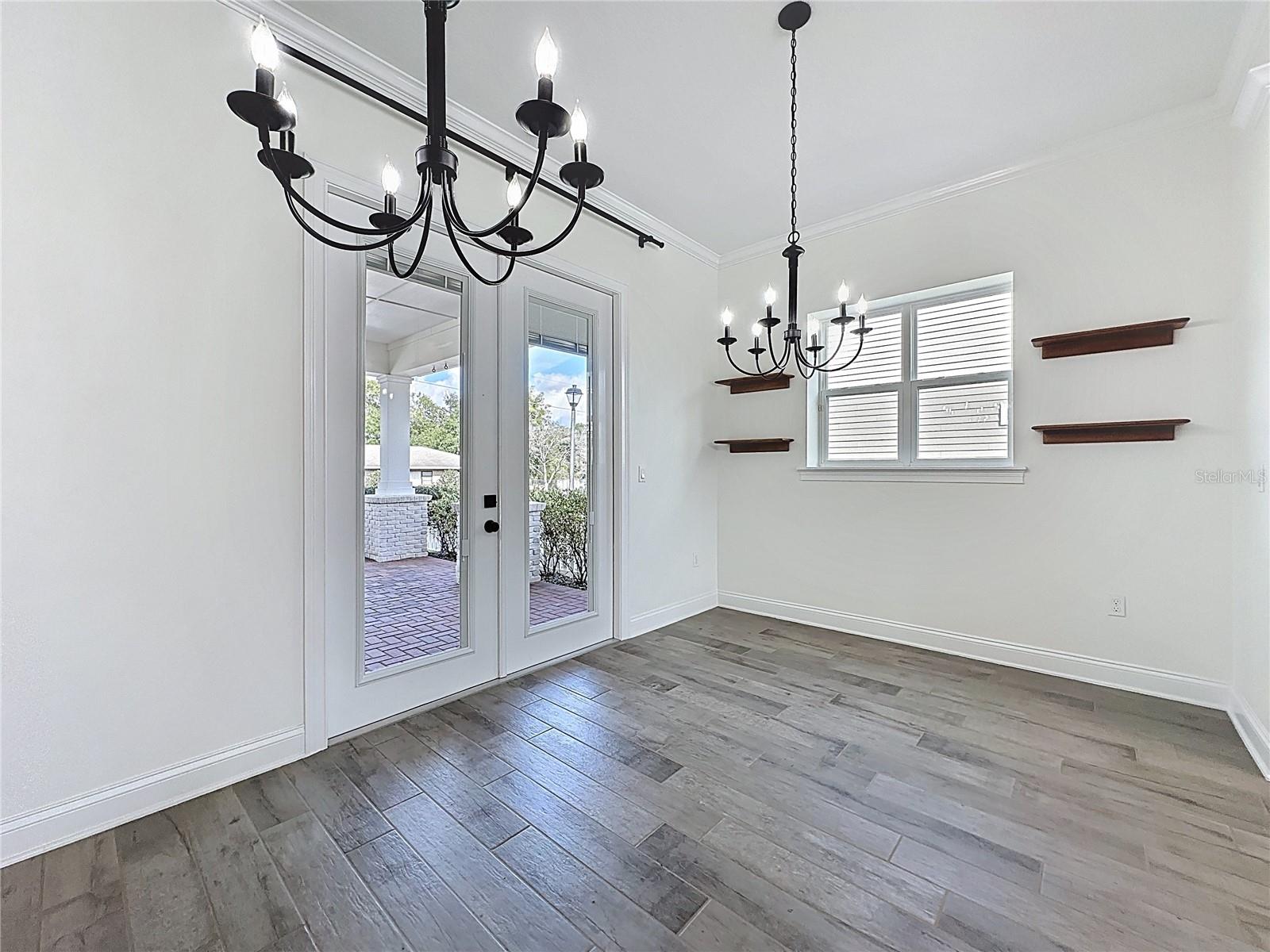 Image 24 of 85 For 144 Clark Street