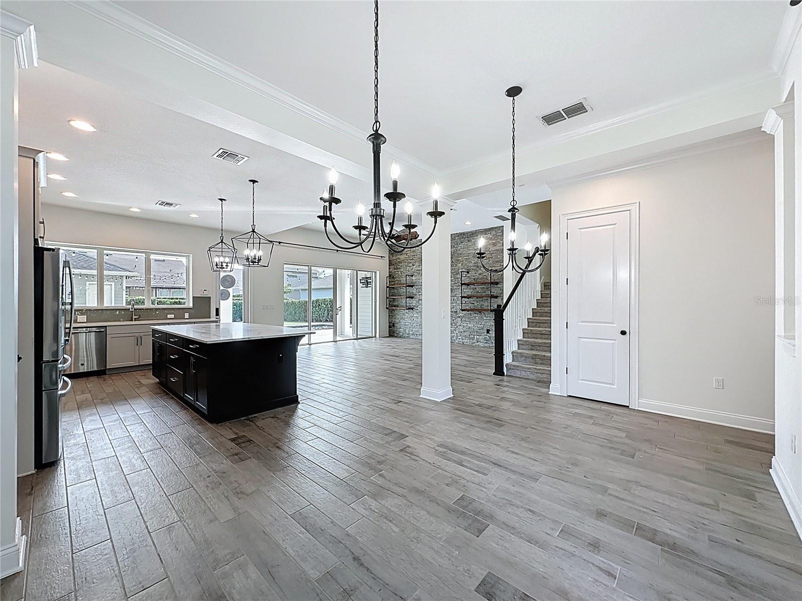 Image 27 of 85 For 144 Clark Street