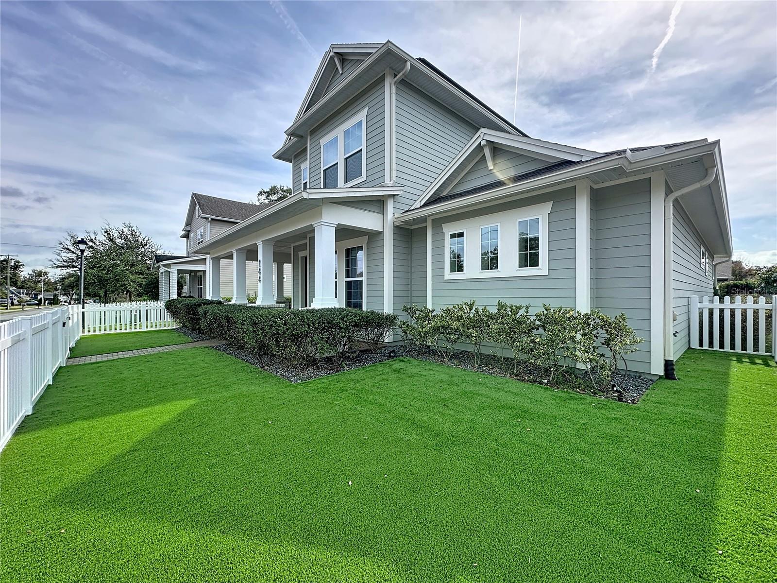 Image 4 of 85 For 144 Clark Street