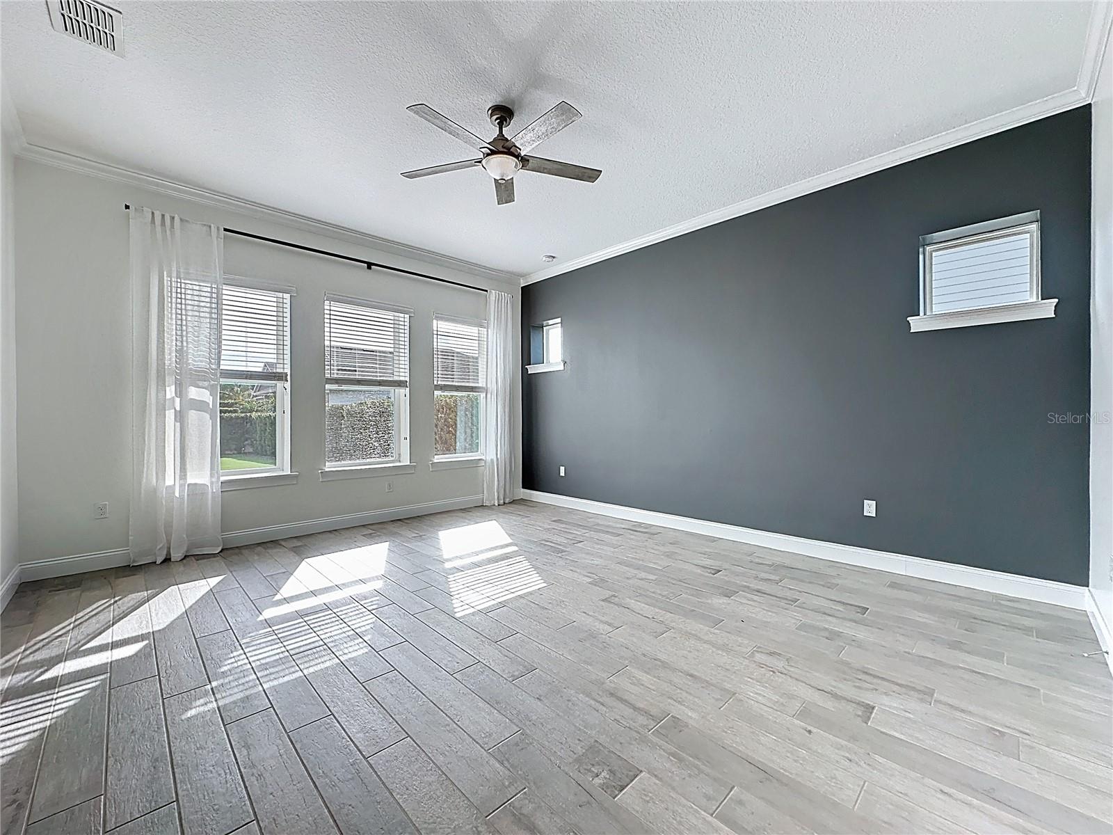 Image 44 of 85 For 144 Clark Street