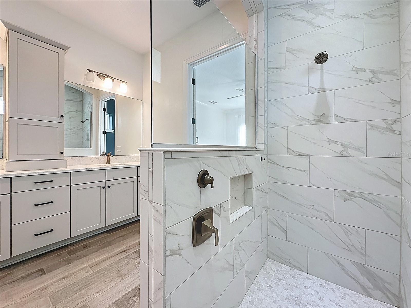 Image 53 of 85 For 144 Clark Street