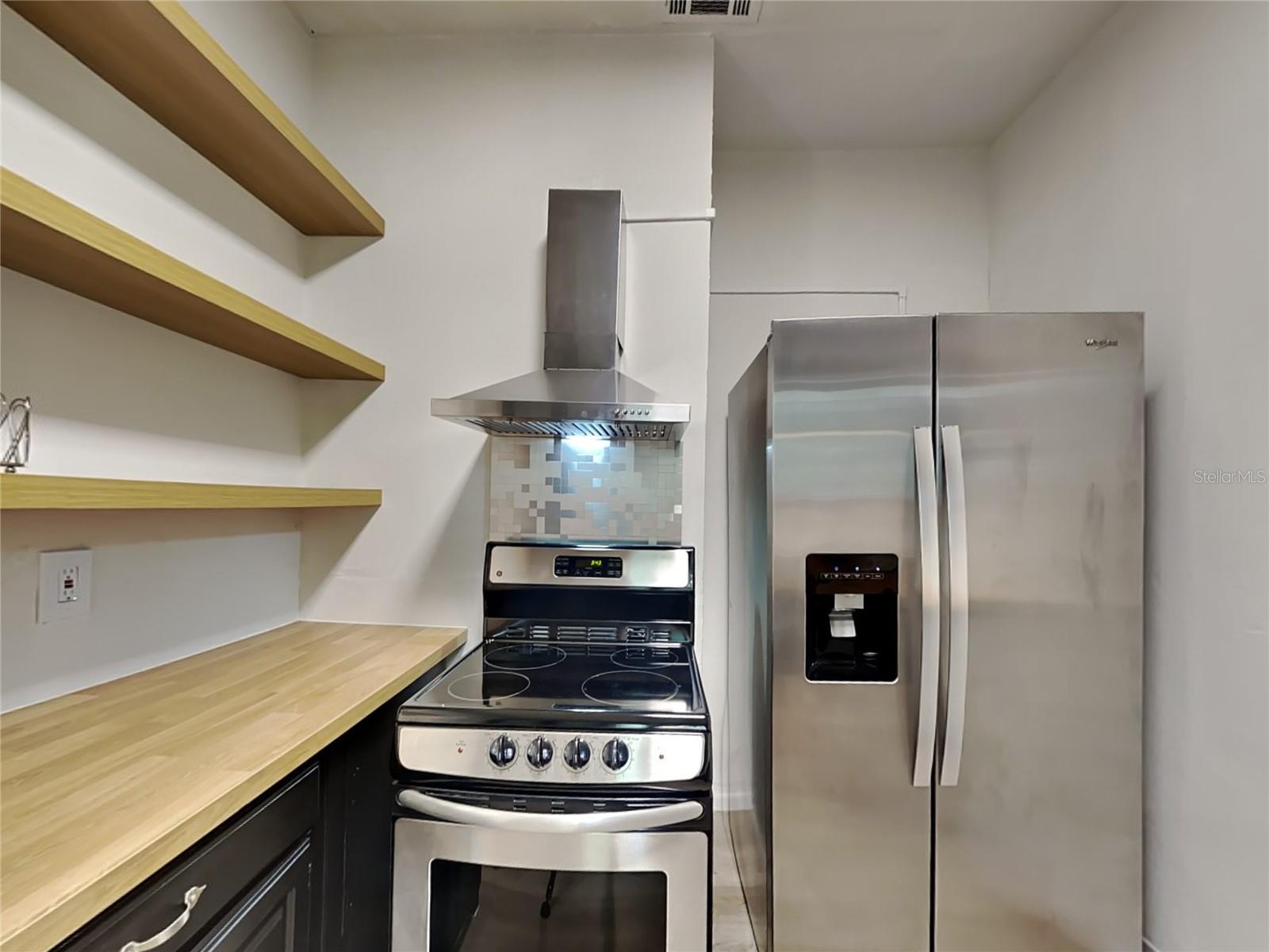 Image 8 of 15 For 1409 Westmoreland Drive