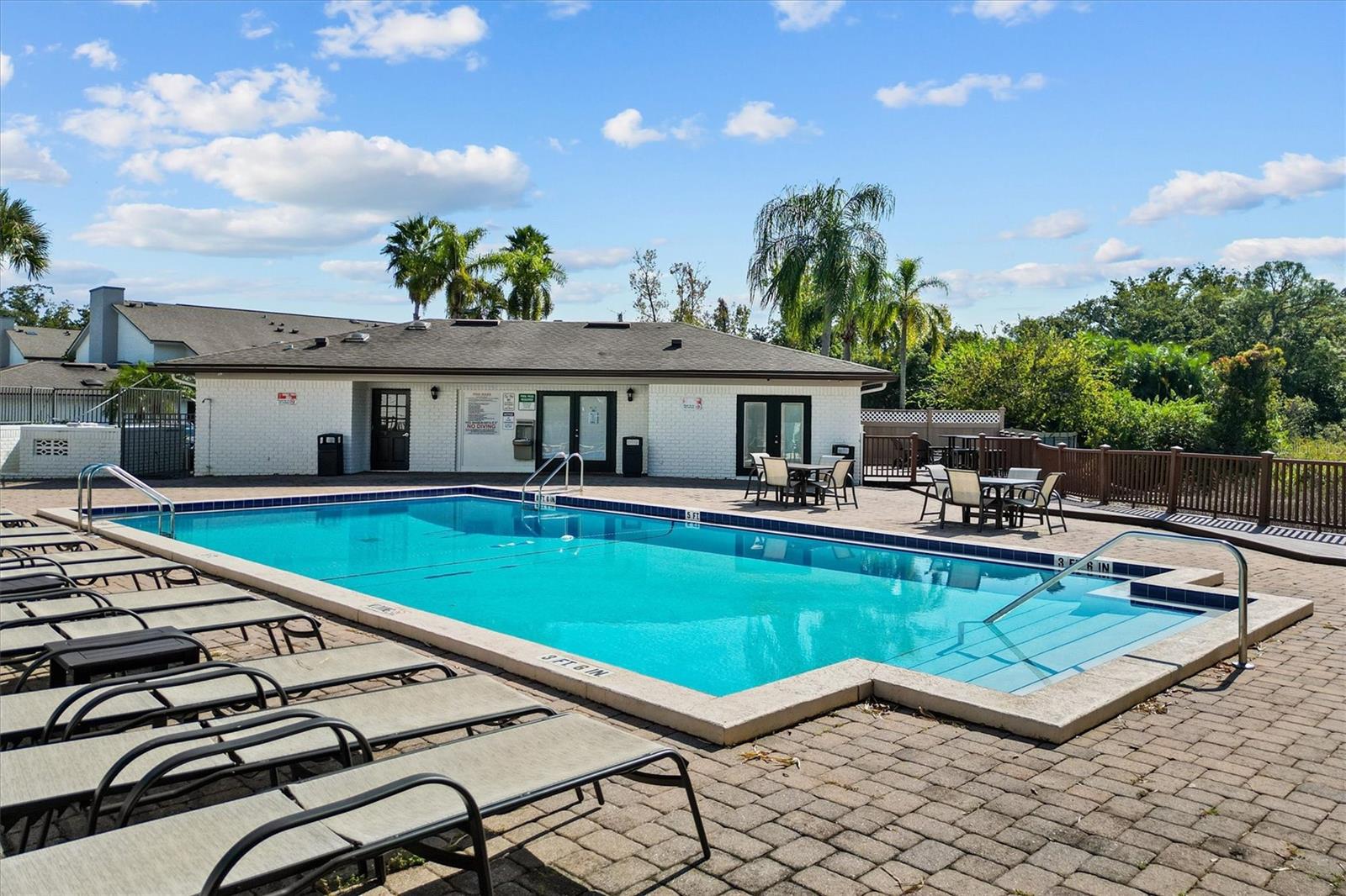 Image 23 of 31 For 2992 Plaza Terrace Drive 2992