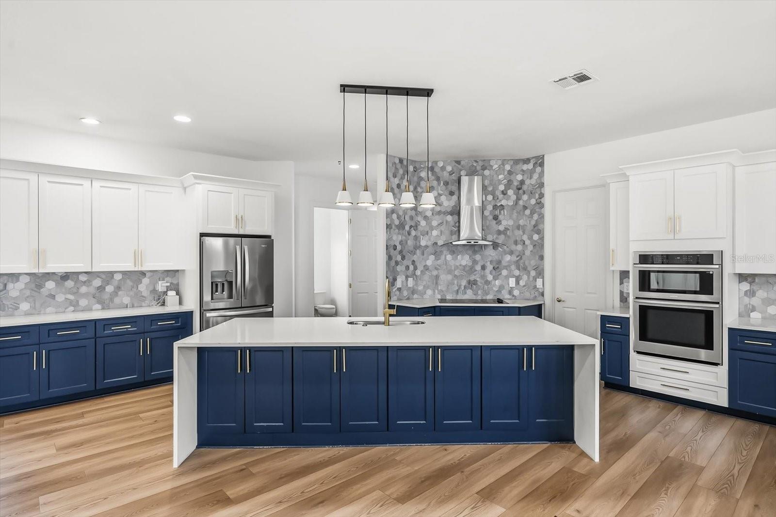 Image 13 of 46 For 17117 Heartwood Loop