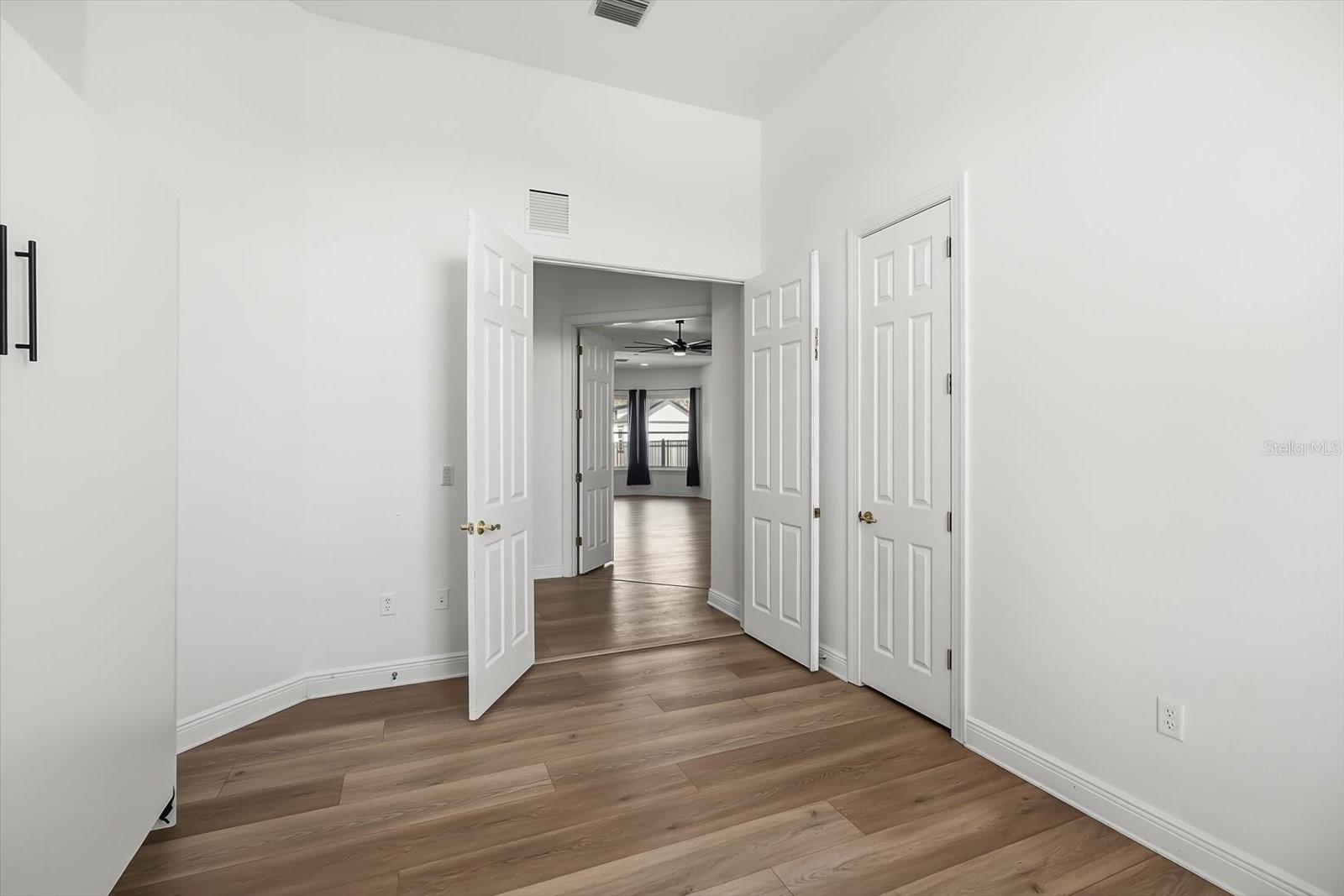 Image 21 of 46 For 17117 Heartwood Loop