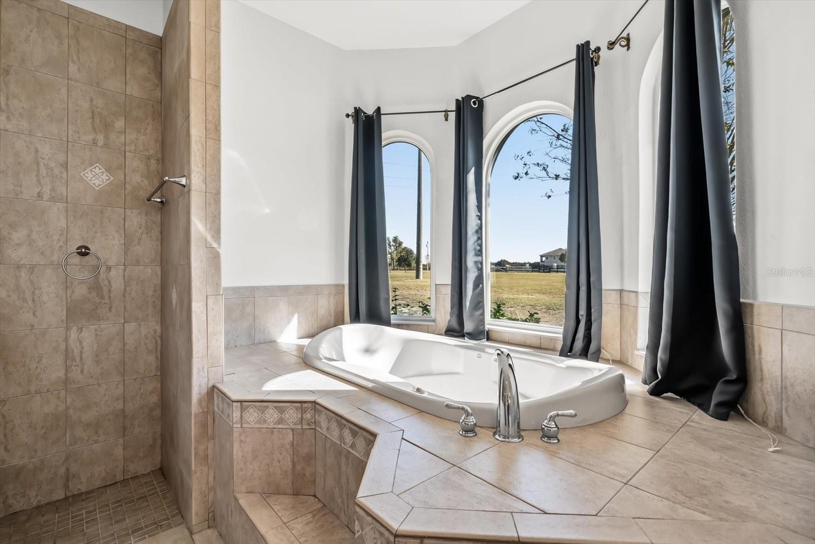 Image 23 of 46 For 17117 Heartwood Loop