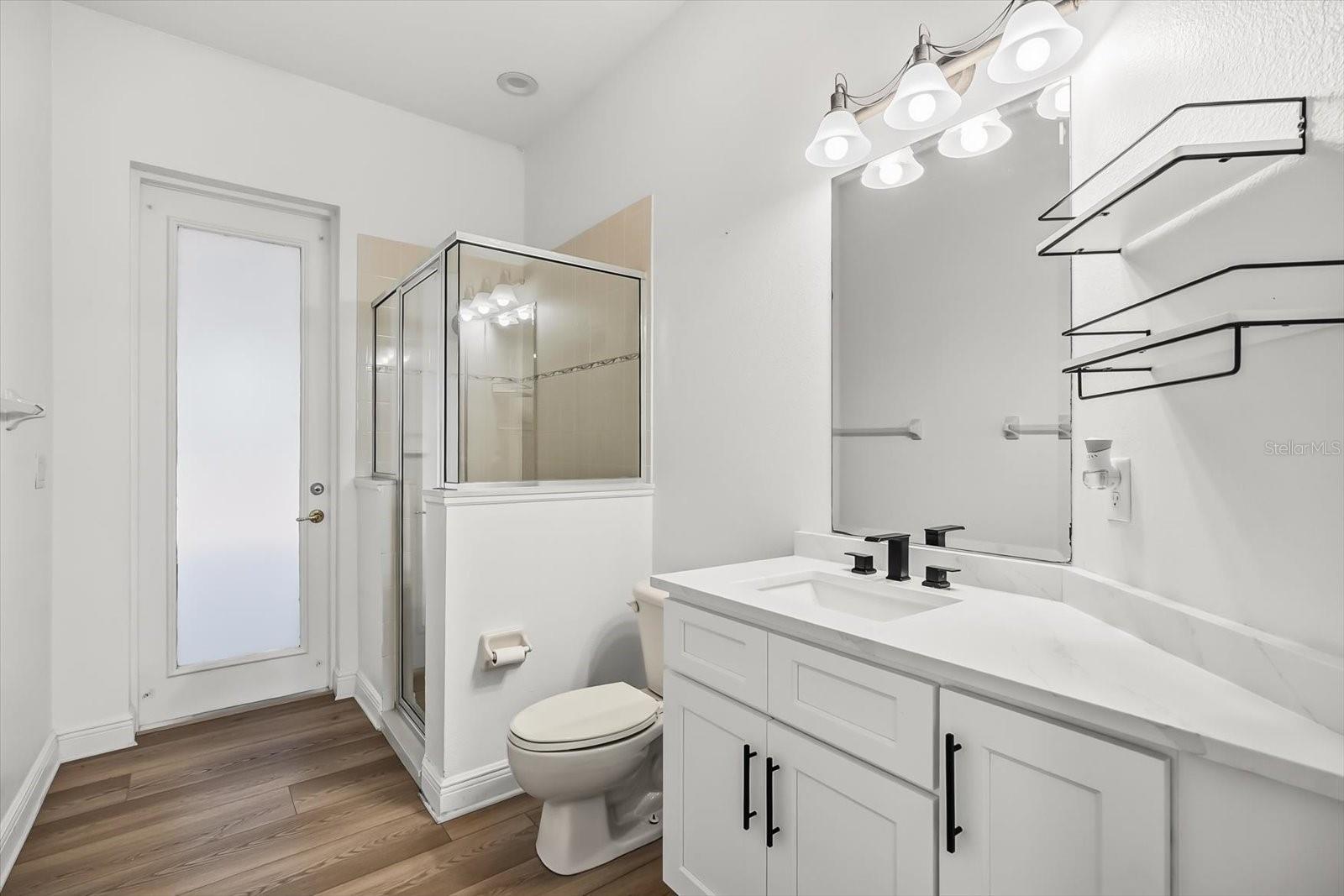 Image 25 of 46 For 17117 Heartwood Loop