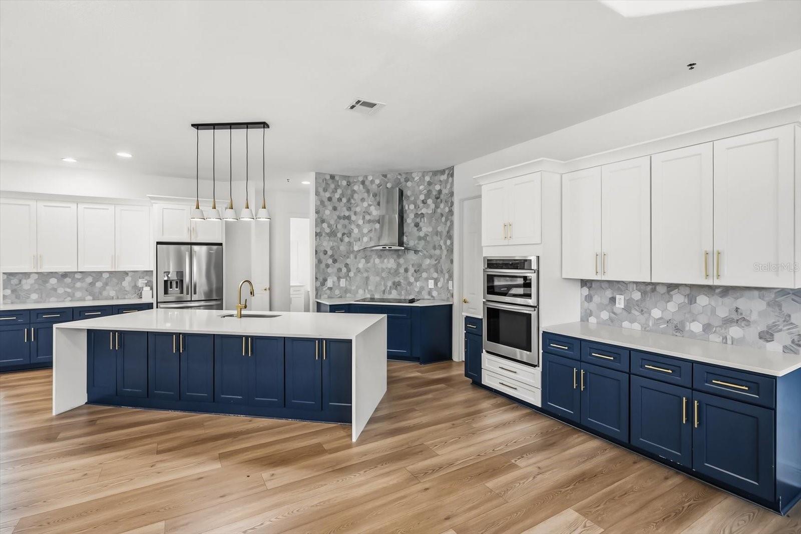 Image 3 of 46 For 17117 Heartwood Loop