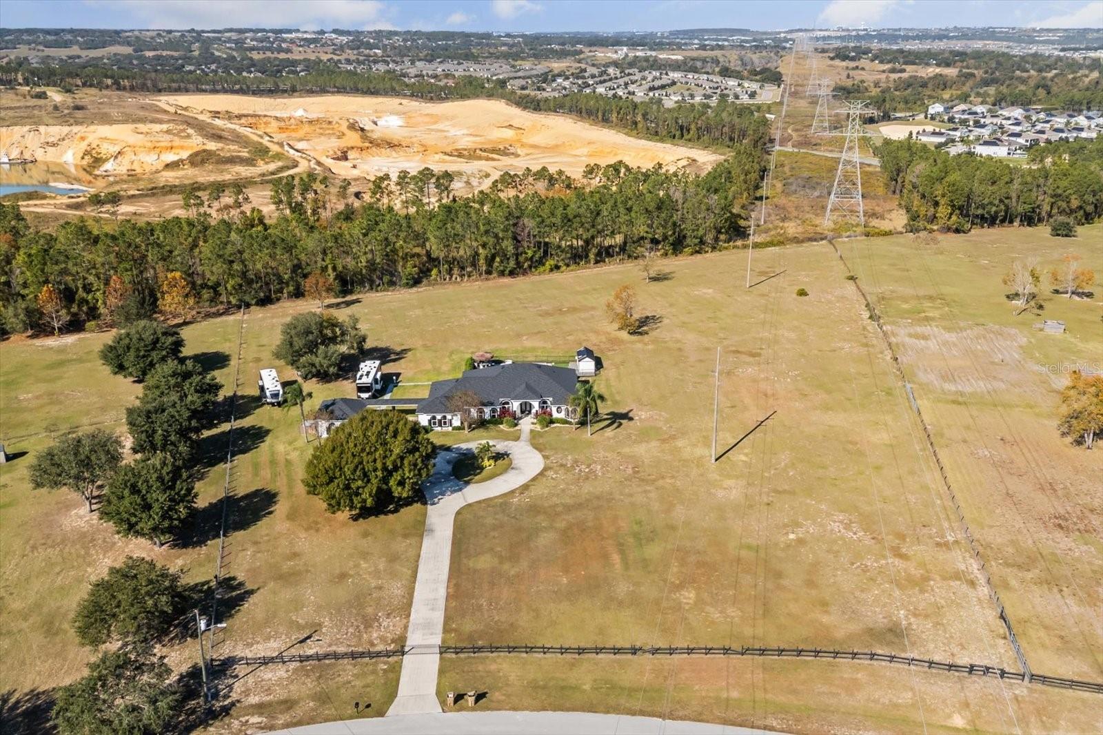 Image 44 of 46 For 17117 Heartwood Loop