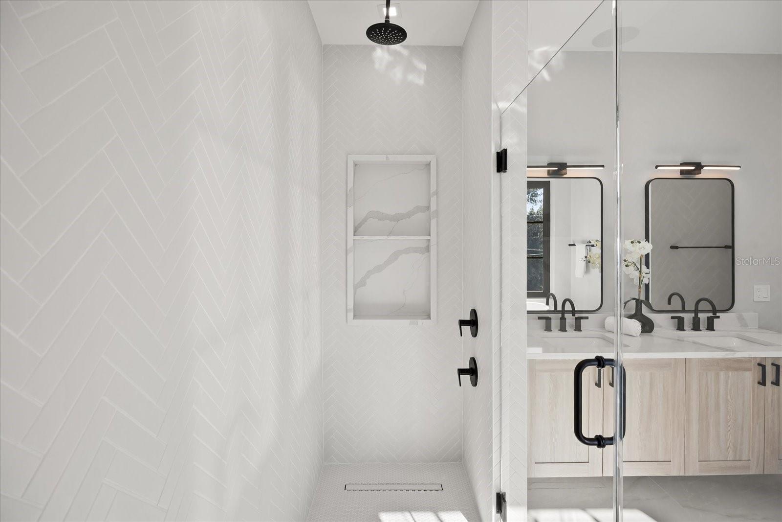 Image 21 of 45 For 803 Yates Street