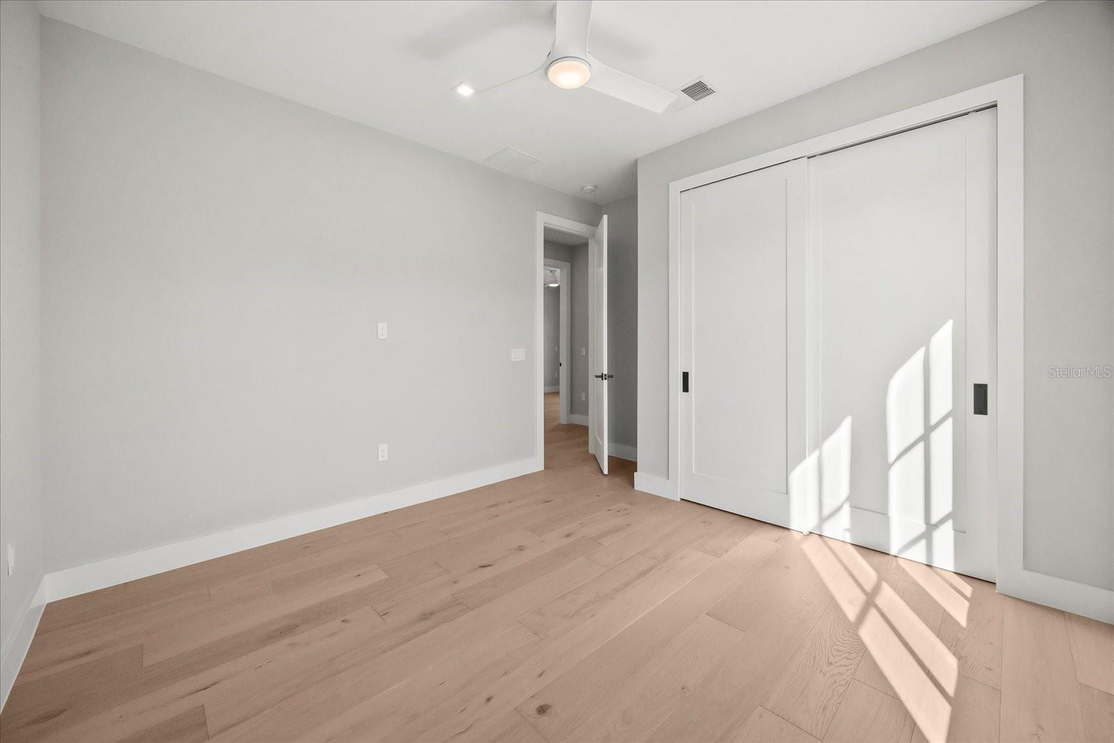 Image 35 of 45 For 803 Yates Street