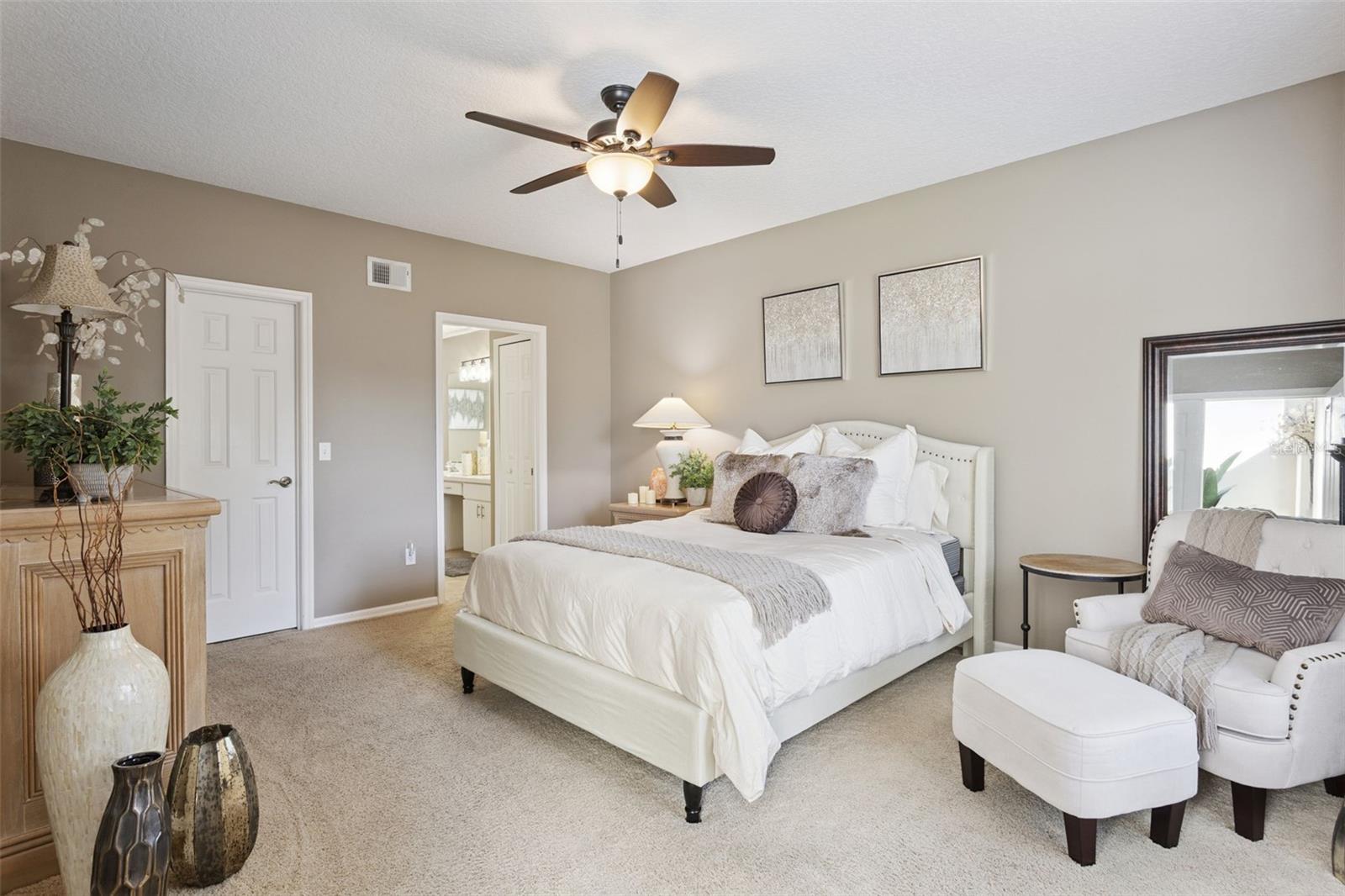 Image 11 of 27 For 272 Longhirst Loop