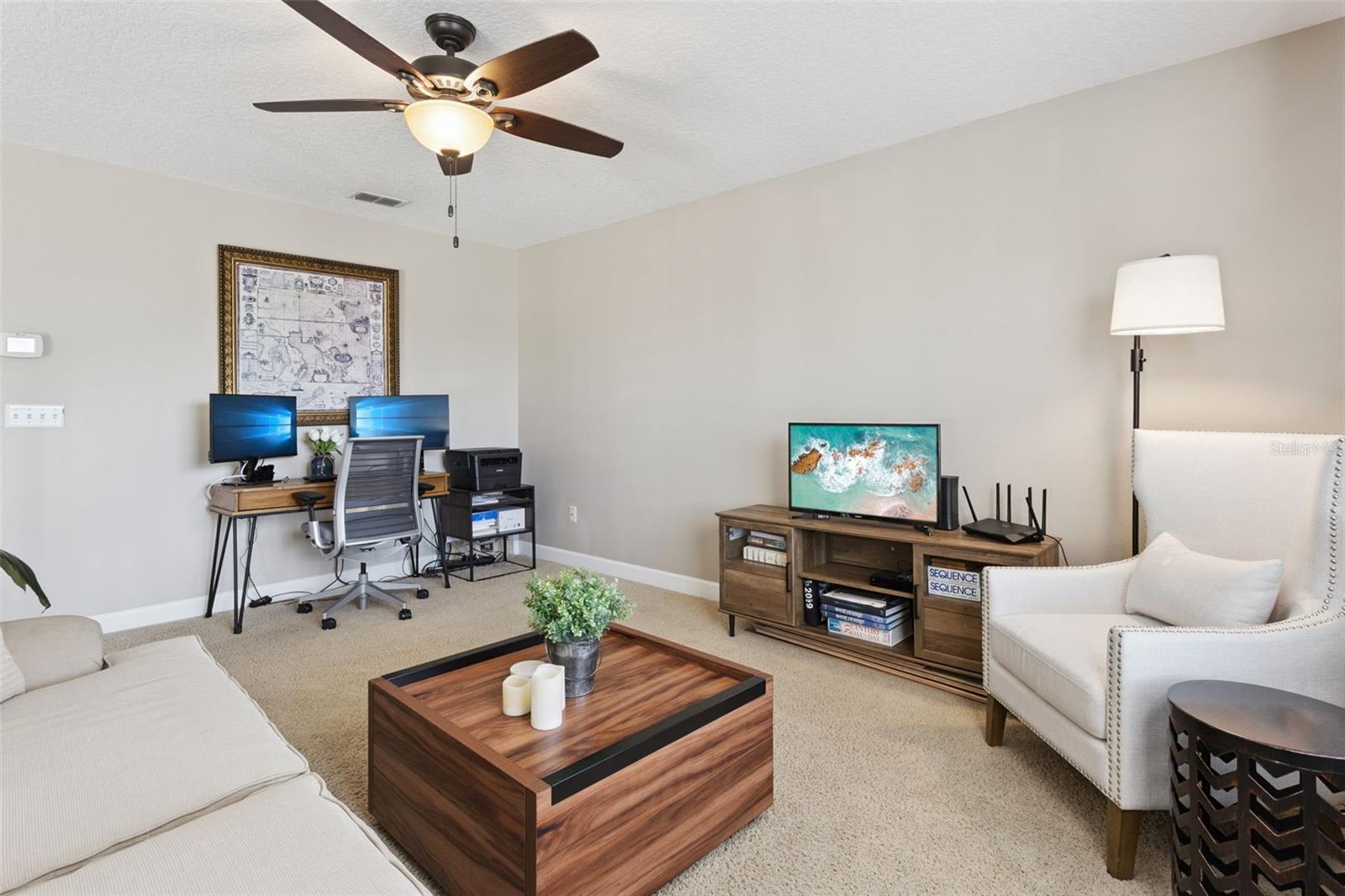 Image 17 of 27 For 272 Longhirst Loop