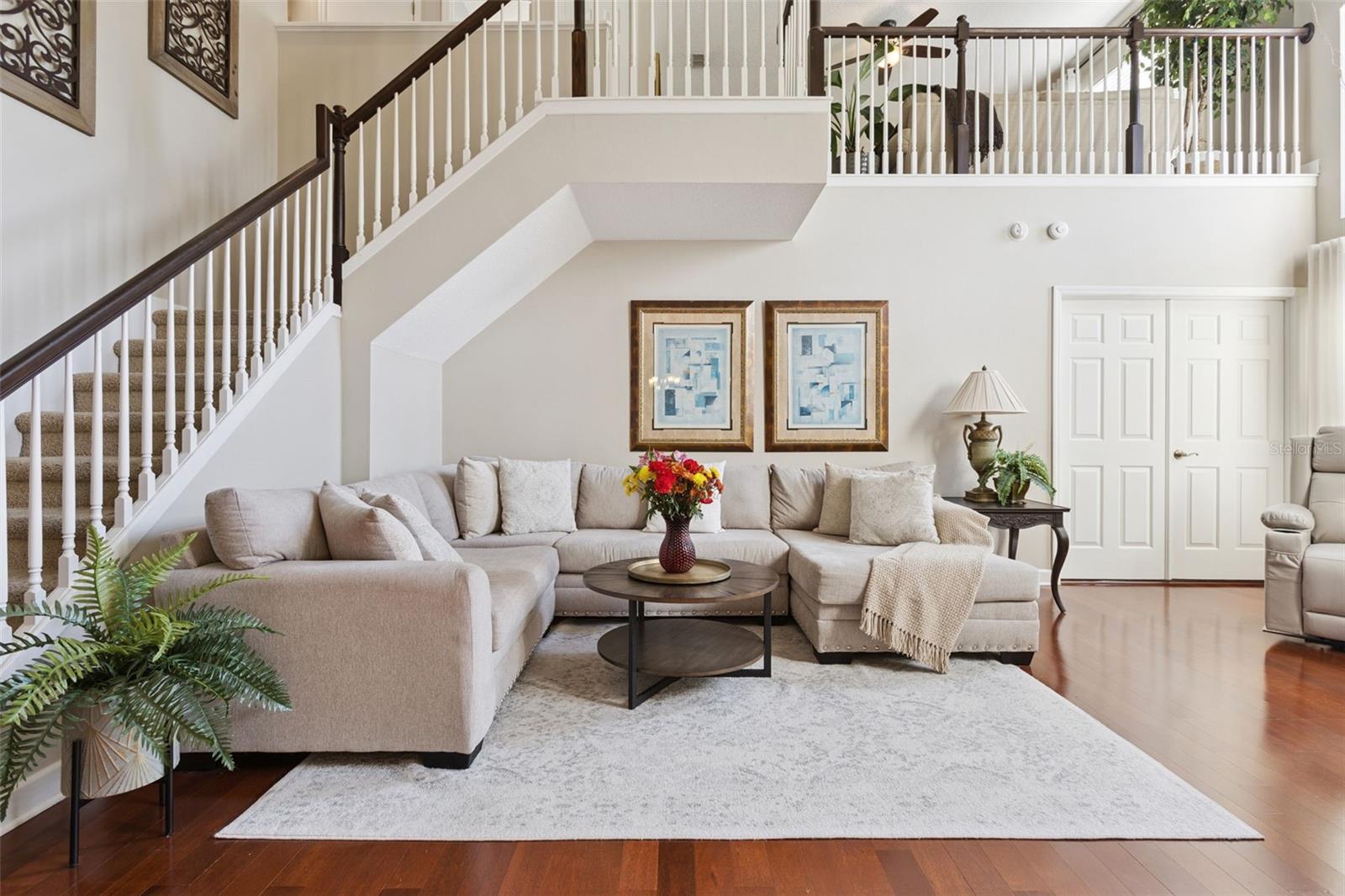 Image 3 of 27 For 272 Longhirst Loop