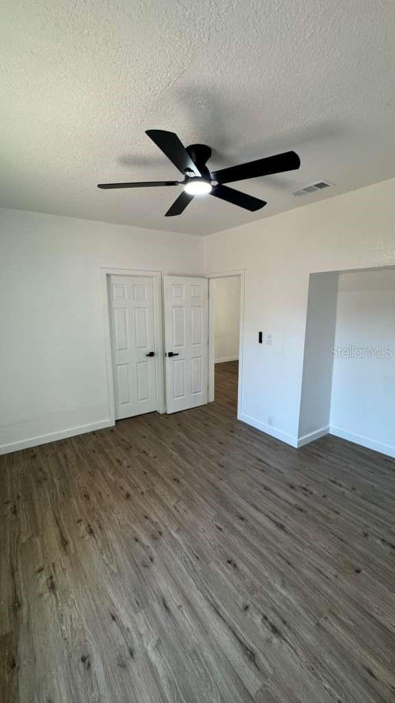 Image 20 of 50 For 1118 Linebaugh Avenue