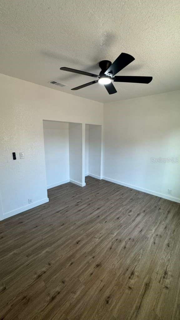 Image 22 of 50 For 1118 Linebaugh Avenue