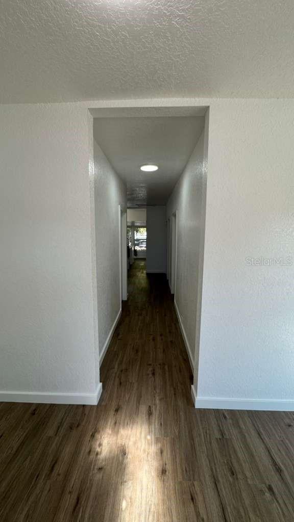 Image 25 of 50 For 1118 Linebaugh Avenue