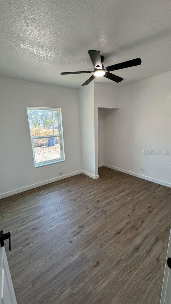 Image 35 of 50 For 1118 Linebaugh Avenue