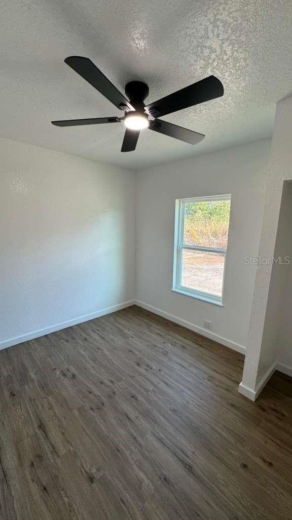 Image 36 of 50 For 1118 Linebaugh Avenue