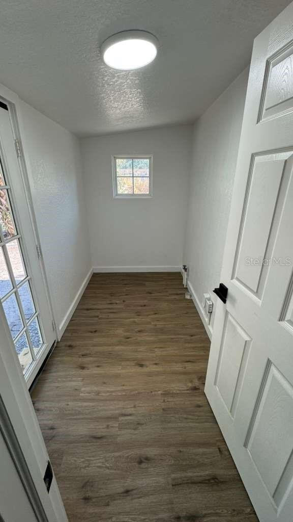 Image 37 of 50 For 1118 Linebaugh Avenue