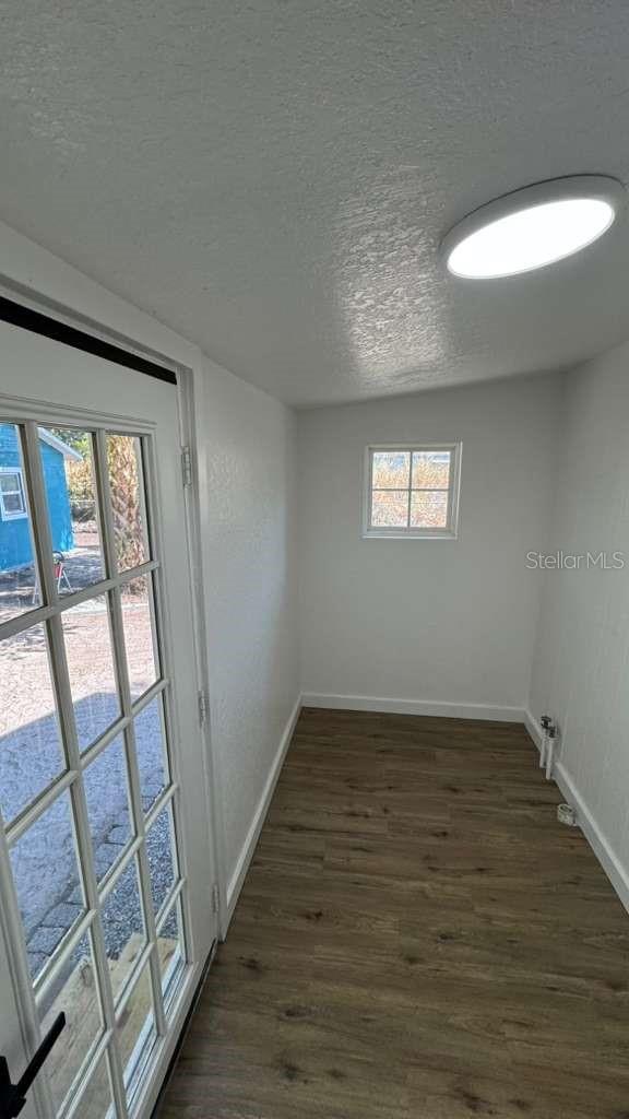 Image 38 of 50 For 1118 Linebaugh Avenue