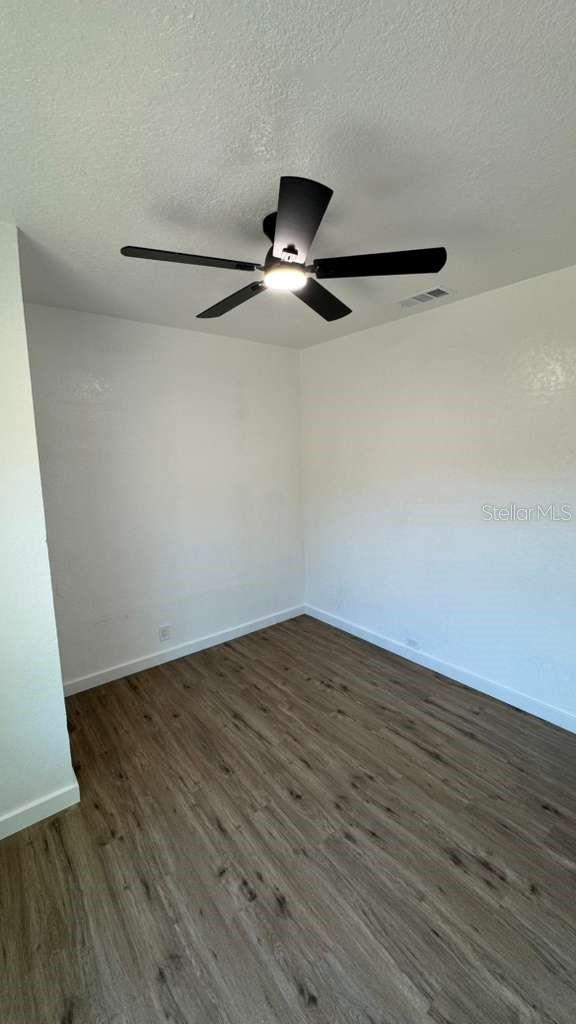 Image 39 of 50 For 1118 Linebaugh Avenue