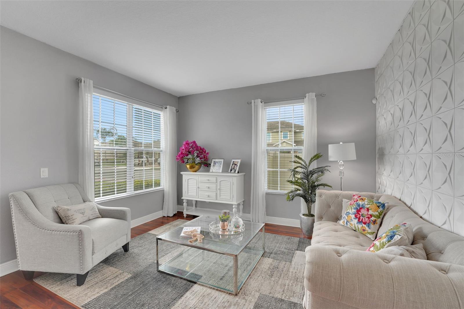 Image 16 of 74 For 14505 Breakwater Way