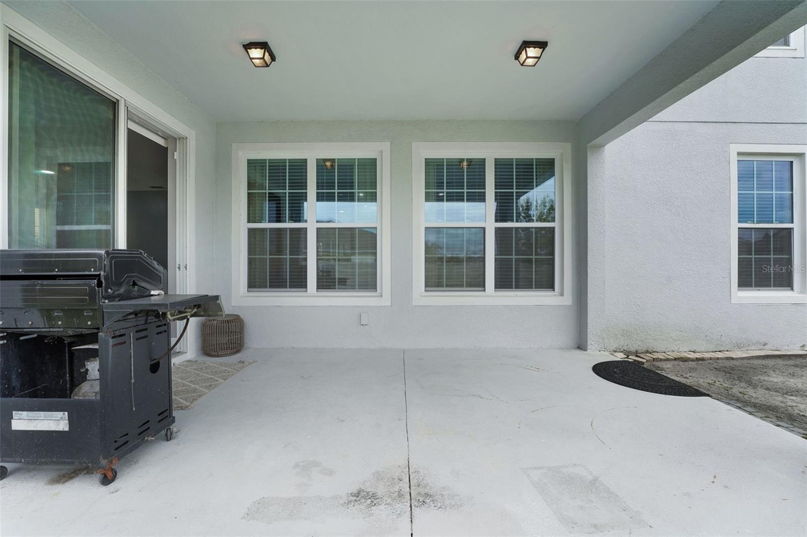 Image 35 of 74 For 14505 Breakwater Way