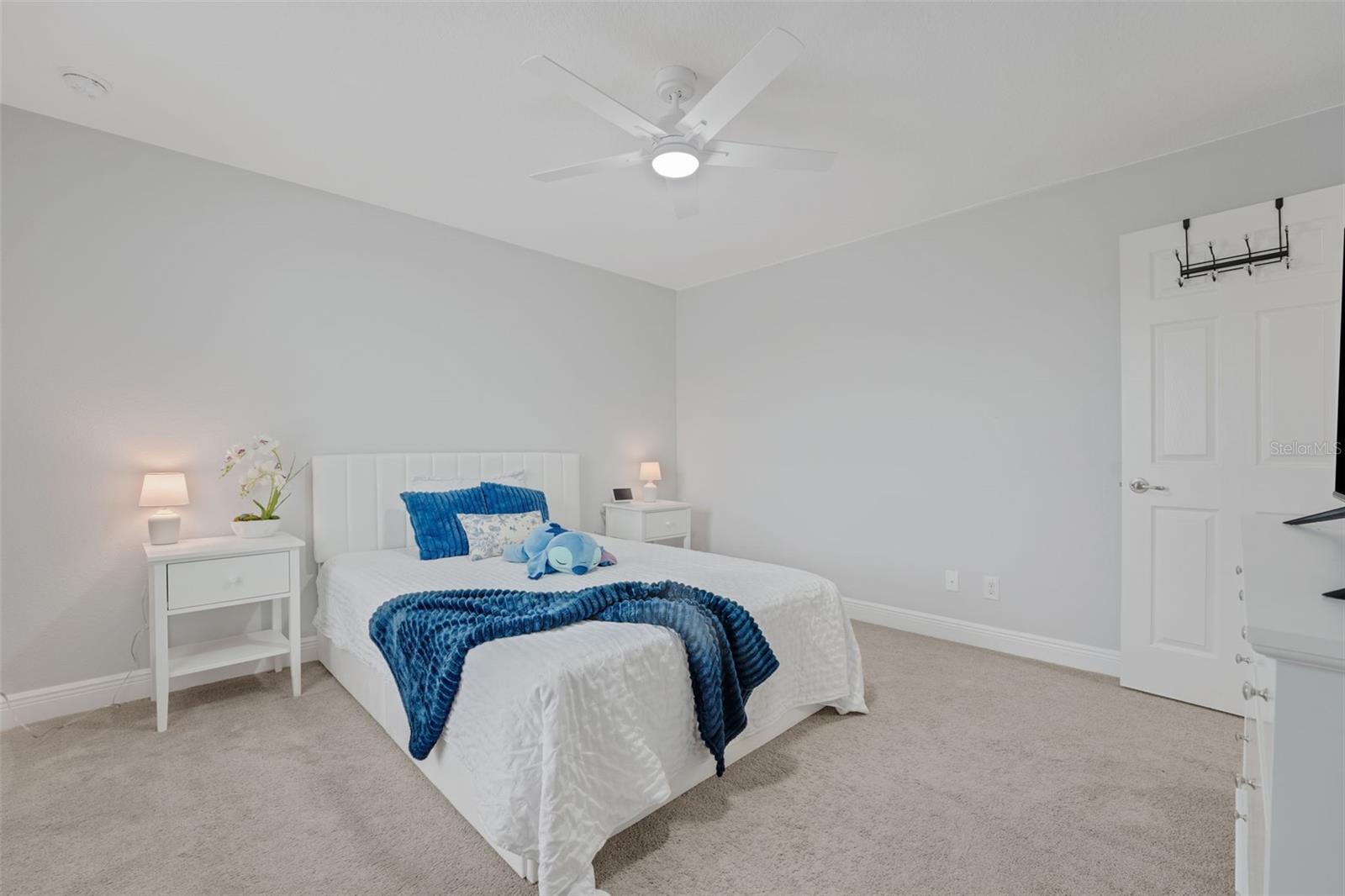 Image 46 of 74 For 14505 Breakwater Way