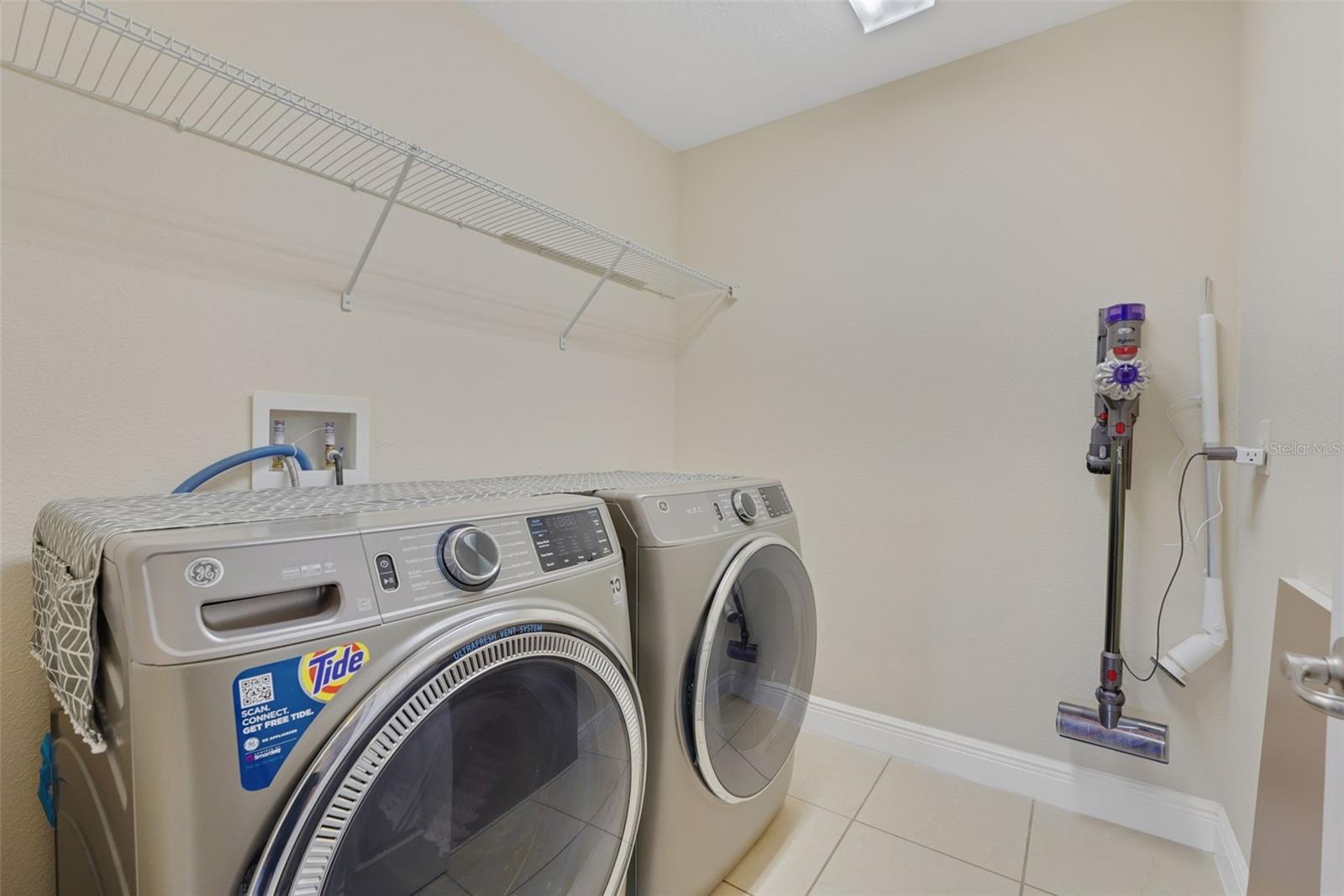 Image 48 of 74 For 14505 Breakwater Way