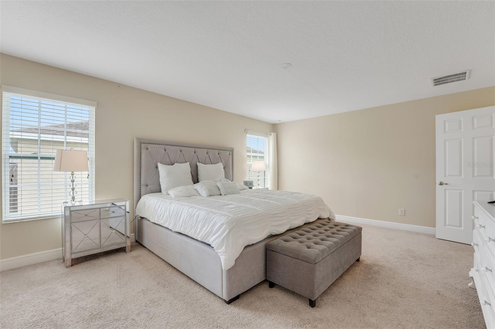 Image 58 of 74 For 14505 Breakwater Way