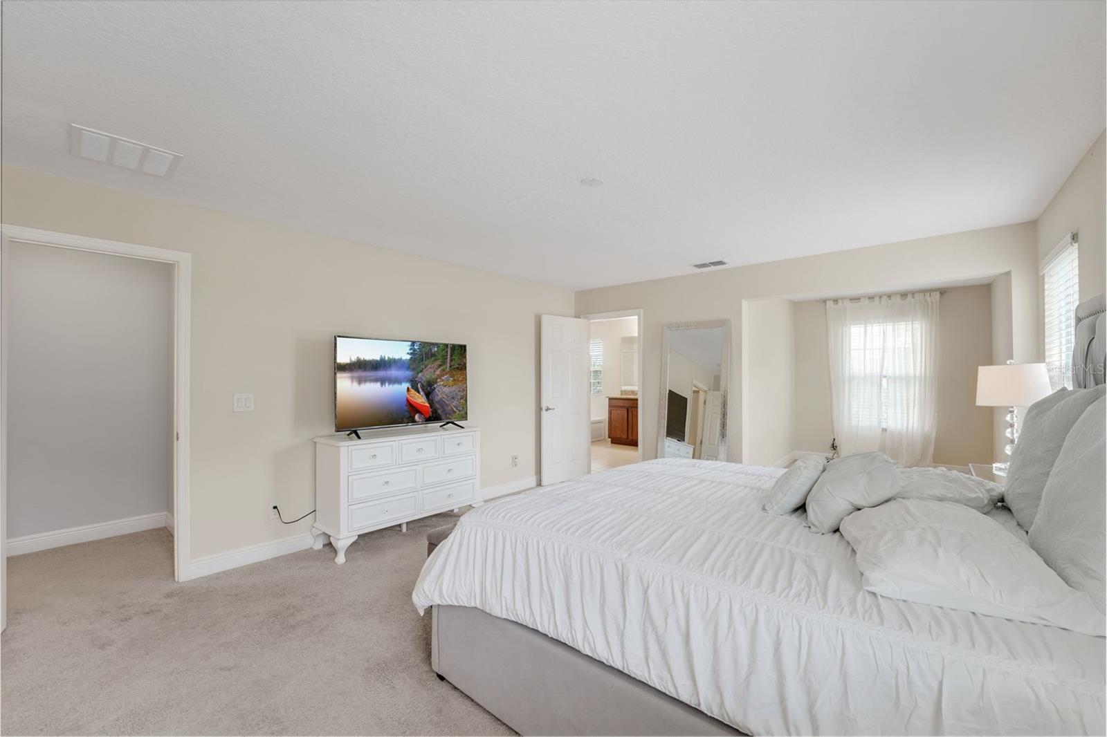 Image 64 of 74 For 14505 Breakwater Way