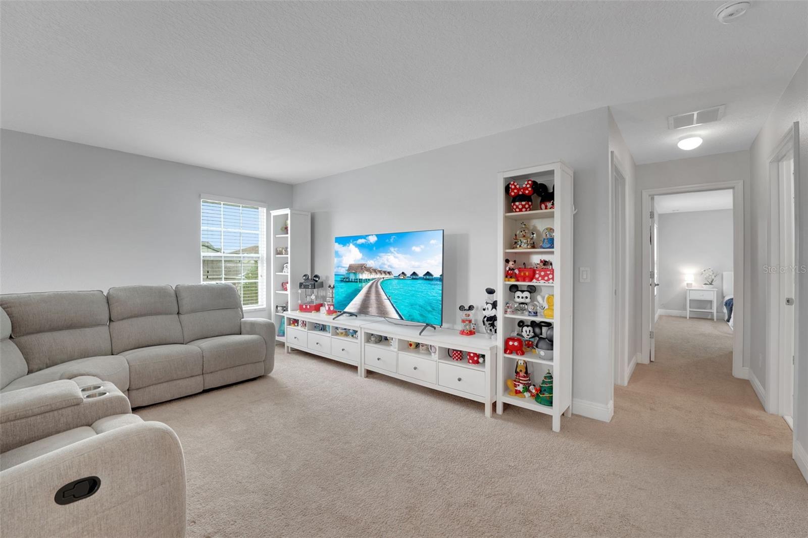 Image 68 of 74 For 14505 Breakwater Way