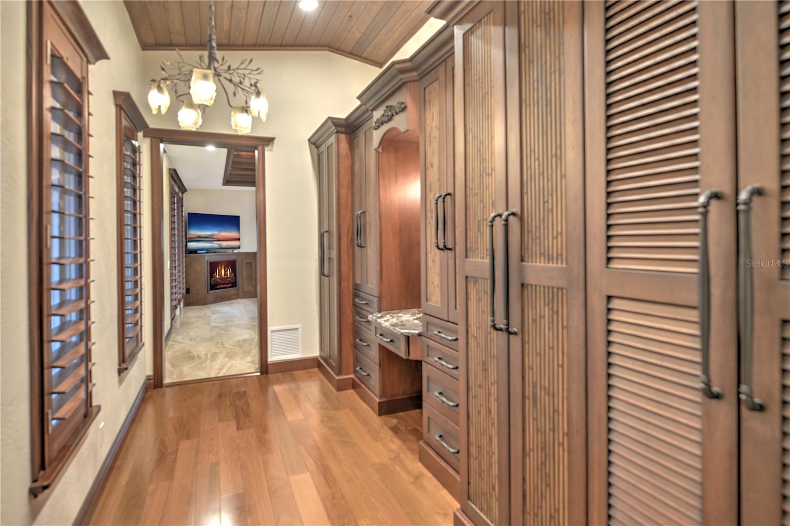 Image 41 of 63 For 108 Broad Avenue