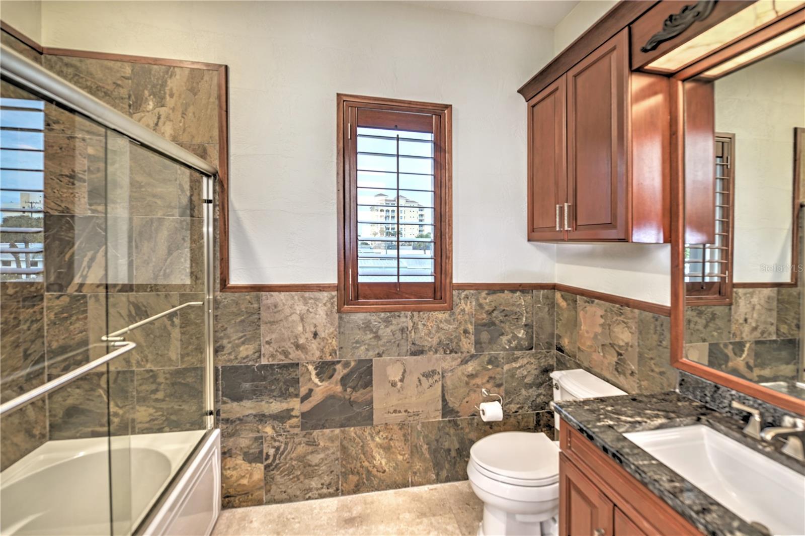 Image 45 of 63 For 108 Broad Avenue