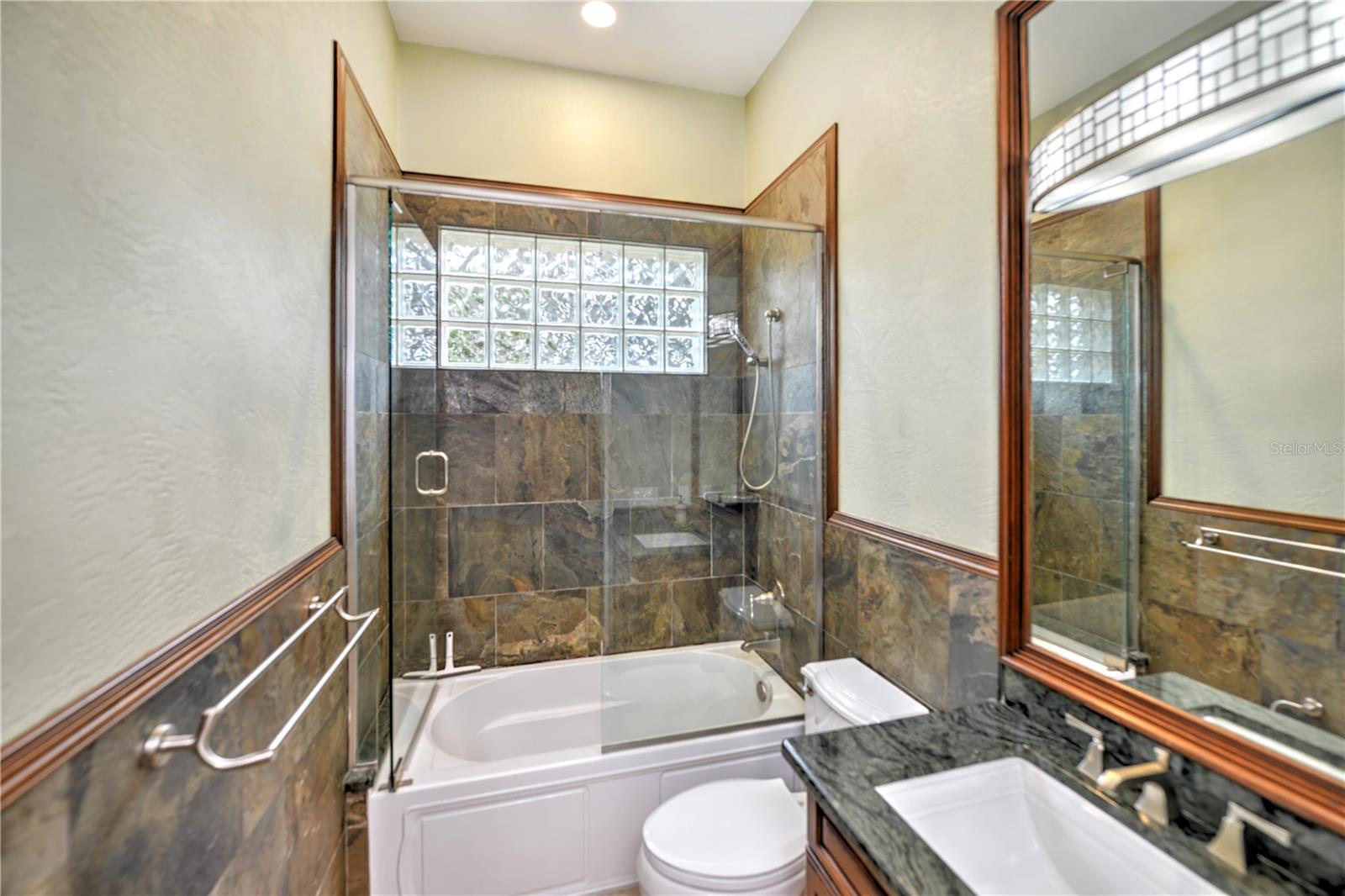 Image 51 of 63 For 108 Broad Avenue