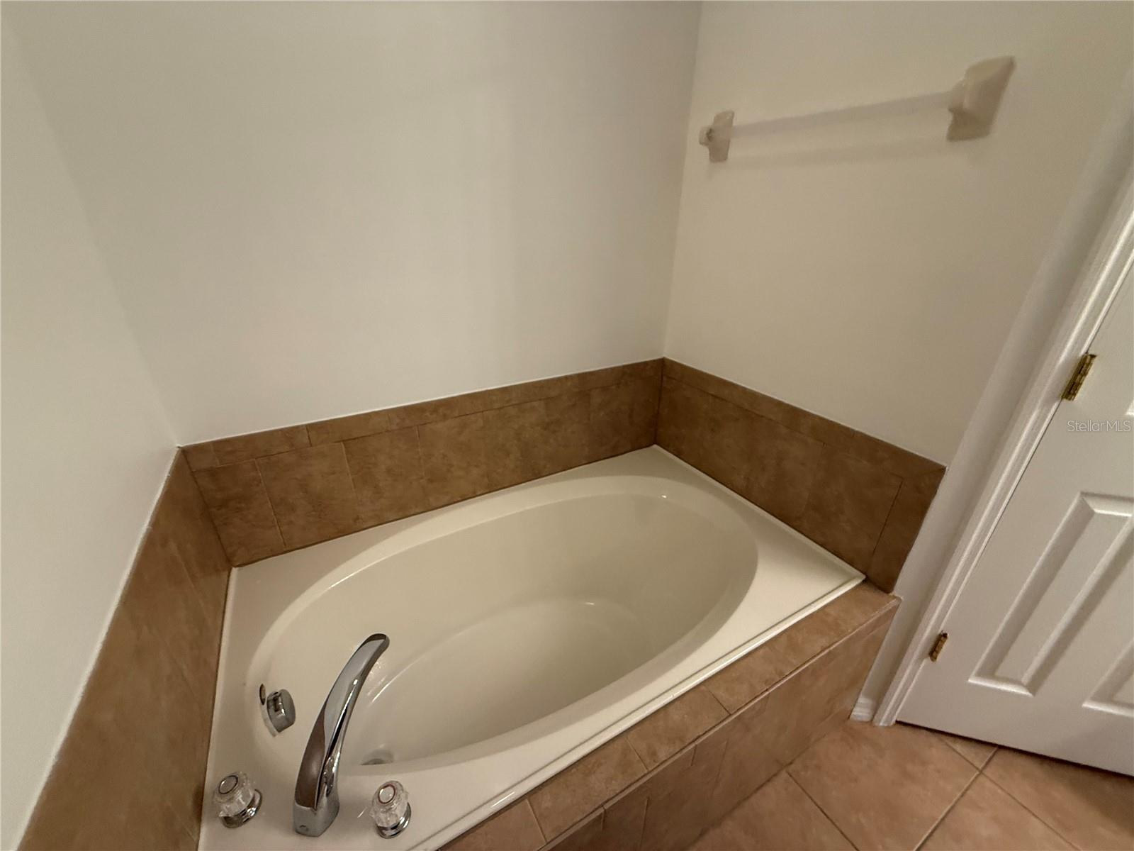 Image 15 of 25 For 2624 Sweet Magnolia Place